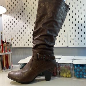 Pierre Dumas heeled boots